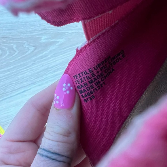 KURT GEIGER London Ozark Mistmatched Multi Pattern Crochet Mules - Picture 7 of 7